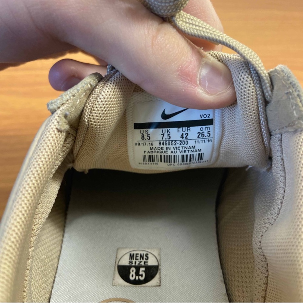 Nike Air Force 1 - Picture 7 of 9